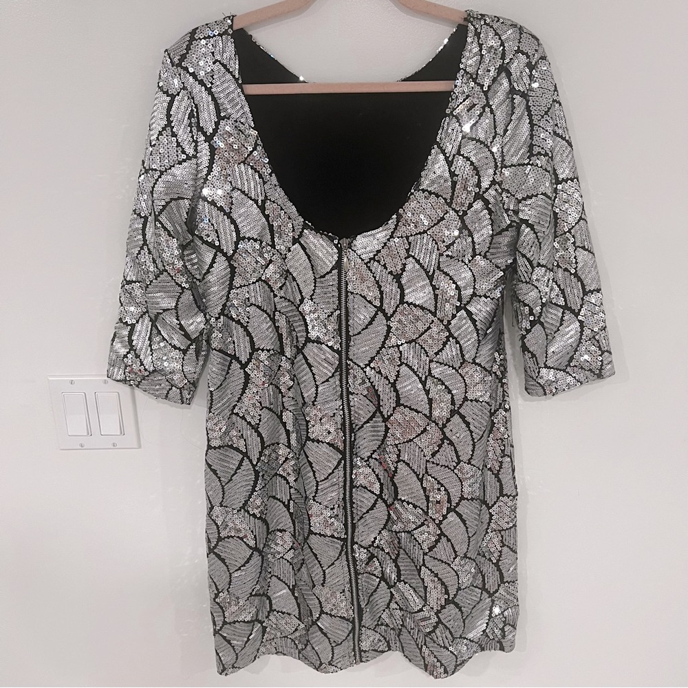 Arden B Silver Sequin Mini Dress Women’s XL - Picture 2 of 8